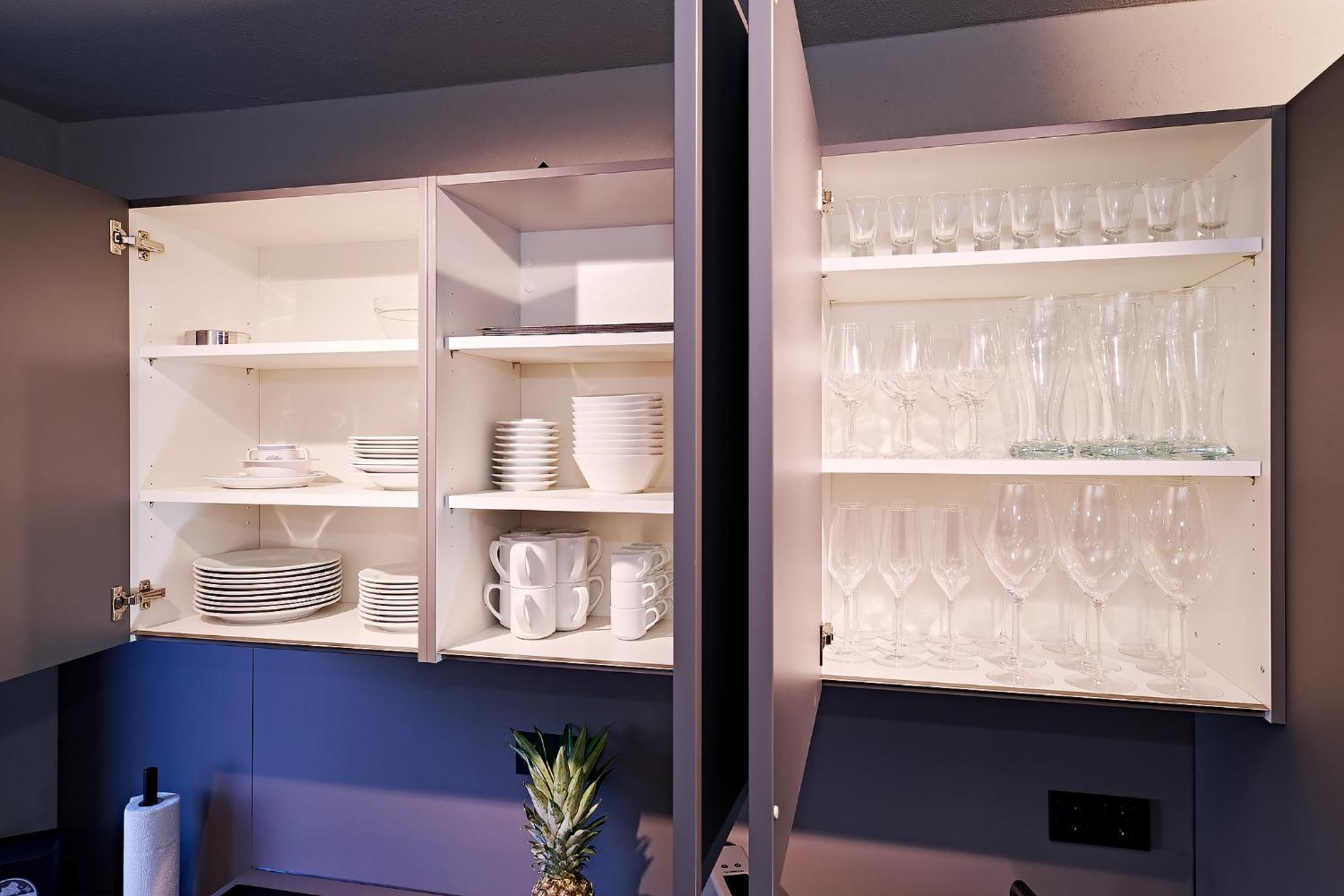 Xzllenz Kueche Bad S-Bahn Parken Smart-Tv Wellbeing Apartment Neunkirchen am Sand Room photo